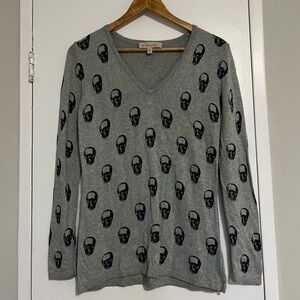 Cashmere blend Philosophy gray skull print V-neck sweater